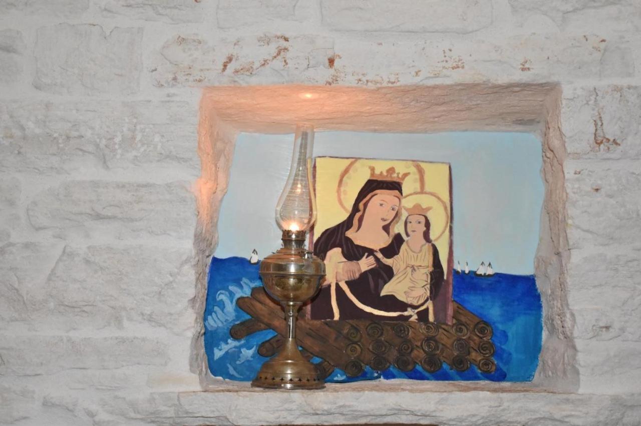 Trulli Occhi Di Pietra Daire Alberobello Dış mekan fotoğraf